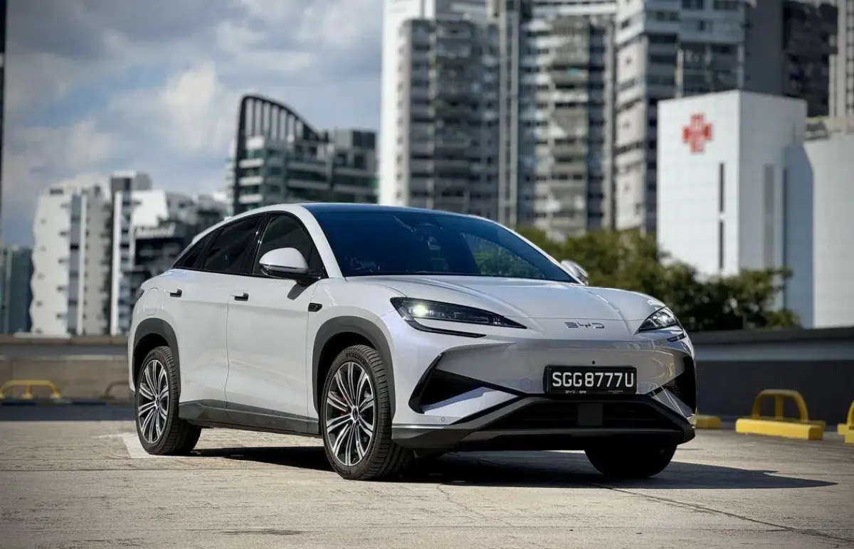 BYD Sealion 7 comparison to Tesla Model Y